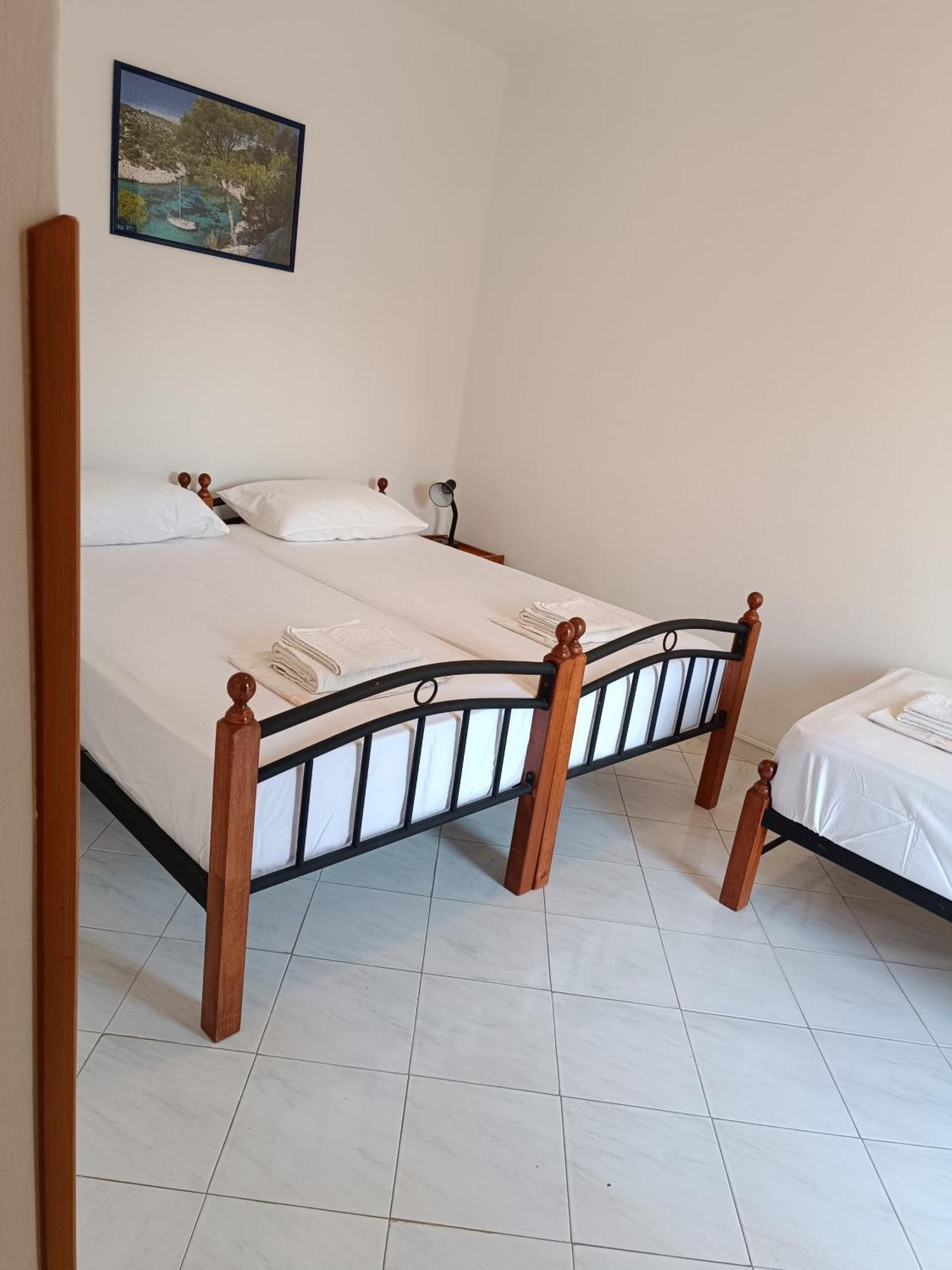 The Blue House Apartment Vinkuran Phòng bức ảnh